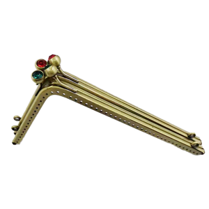 Marco de Metal en Forma de L para Bolsos, Cierre de Presión, Accesorios para Bolsos, Latón, Color Personalizable, Multitamaño - Product Image 1