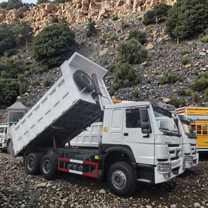 Sinotruk HOWO 6x4 10-Wheel 371HP Weichai truk sampah Diesel Euro 2 emisi standar Video kemudi Kiri Baru dukungan teknis - Product Image 4