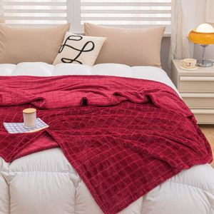 Manta de franela de poliéster 100% de punto de tamaño grande roja lavable a máquina cálida, manta a cuadros para sofá, cama de viaje para el hogar - Product Image 2