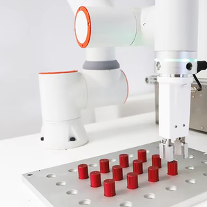 Robot de soudage et de pulvérisation personnalisé à six axes, 6 articulations rotatives, boîte de vitesses, moteur PLC, charge utile de 40 kg, fonction de chargement/déchargement - Product Image 2