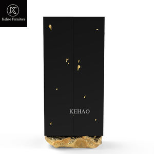 Armoire à liqueur de salon d'intérieur de marque personnalisée présentoir de rangement de boissons en laiton martelé décor de bar armoire à vin en bois noir - Product Image 3