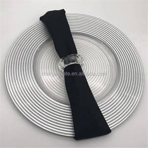 Assiette de présentation en verre à motif filigrané pour décoration de fête et de mariage, par le fabricant - Product Image 4