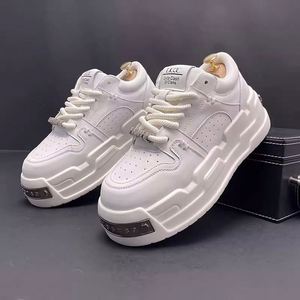 Nuevas Zapatillas de Skateboarding Casuales para Hombre, de Corte Bajo, Suela Gruesa, Algodón, Aumentan la Altura, Antideslizantes, a la Moda, para Todas las Estaciones - Product Image 3
