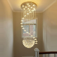 Lustres LED dorés sur mesure, modernes et de grande taille, pour hôtels, salles de banquet et escaliers, fabriqués par une usine professionnelle.