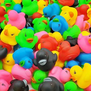 Jouets de bain flottants personnalisés en PVC jaune avec fonction sonore, canards en plastique pour bébés, cadeau de vacances, promotionnel, logo personnalisé - Product Image 4