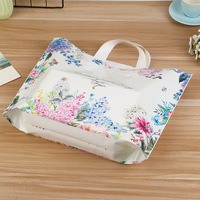 Sac plastique pratique en LDPE recyclable avec soufflet latéral et poignée Flexiloop pour les courses et les vêtements, personnalisable avec logo