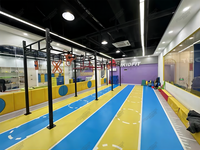 Parcours d'obstacles modulaire PhysiMax pour enfants - Équipement de terrain de jeu extérieur sûr et robuste en acier au carbone, 3 ans et plus