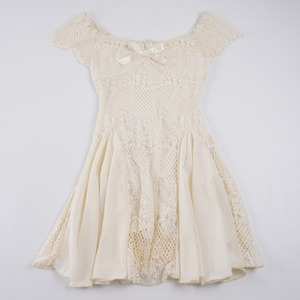 Robe mini chic sans col à bordure en dentelle, imprimé numérique uni, coupe trapèze évasée, flatteuse pour la silhouette, pour femme, idéale pour les soirées - Product Image 2