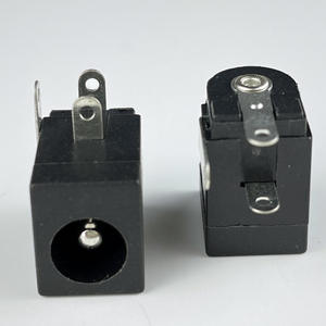 เต้ารับไฟฟ้า DC005, เต้ารับ DC ตัวเมียแบบกันไฟลุกแนวนอนทั้งหมดทำจากทองแดง, เต้ารับ DC สำหรับชาร์จขนาด 5.5x2.1/2.5 พิน จากโรงงาน - Product Image 2