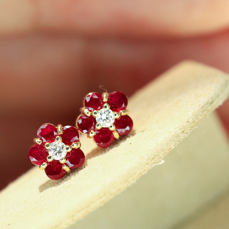 18K Yellow Gold