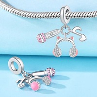 Breloques Winnie l'ourson, Pendentif Hawaïen style Cachemire avec lettre, Breloques en vrac pour enfants en zircon, plaqué argent, perle, barre et fleur