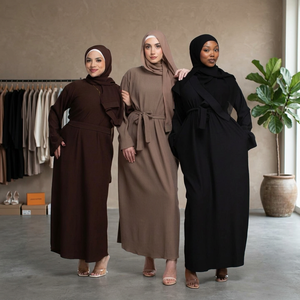 Abaya de Luxe Personnalisée en Satin Anti-Plis Faite à la Main pour Femmes, Vêtement Islamique de Haute Qualité avec Manches à Volants pour Petites Musulmanes - Product Image 4