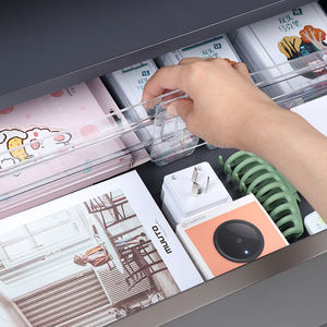 4 packs de séparateurs de tiroirs extensibles et réglables en plastique transparent pour ranger les vêtements et les bureaux. - Product Image 3