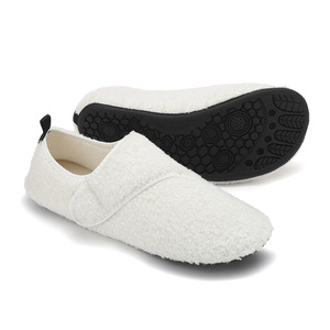 Chaussures d'intérieur JHT transfrontalières, nouvelles chaussures de yoga et de fitness, chaussures de <span class=keywords><strong>danse</strong></span> à semelle souple spécialisées - Product Image 1