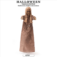 Décoration suspendue d'Halloween : Poupée effaroucheuse lumineuse à induction sonore, accessoire d'ambiance d'horreur