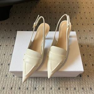 Sandalias de Tacón para Mujer, Elegantes, de Cuero Genuino, Diseño de Alta Gama, Ajustables, Cómodas, Acolchadas, con Lazo, Transpirables, para Verano - Product Image 1