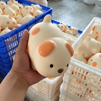 Squishy géant de Noël pour chien, à remontée lente, jouets à presser, en stock, emballé en coffret cadeau