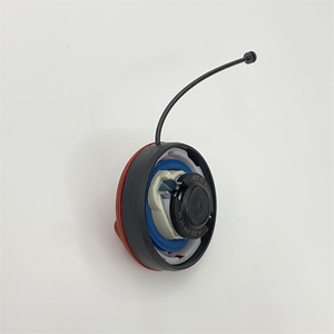 Couvercle de remplissage de carburant STZT 2224700105 pour <span class=keywords><strong>Mercedes</strong></span> Benz a W176 A2224700105 <span class=keywords><strong>Bouchon</strong></span> de réservoir de carburant - Product Image 2