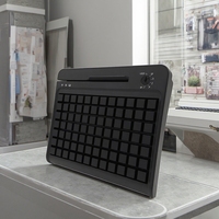 Teclado POS KB84NMS de 84 Teclas Totalmente Programable con Lector de Banda Magnética para Sistemas POS, Diseño de Alta Demanda