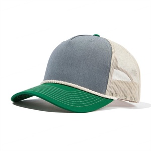 Casquette de camionneur 5 panneaux ajustable personnalisée Casquette de camionneur en maille respirante structurée d'été avec corde Vente en gros - Product Image 1