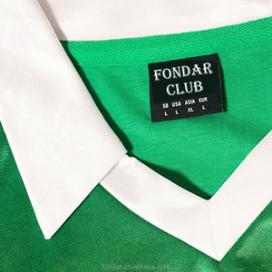 เสื้อฟุตบอลสโมสรไฮเบอร์นีอัน ปี <span class=keywords><strong>1980</strong></span> สไตล์ Umbro แบบสั่งทำจากโรงงาน เสื้อฟุตบอลย้อนยุค ซับเหงื่อได้ดี - Product Image 3