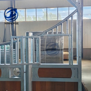 Écurie à <span class=keywords><strong>chevaux</strong></span> portable Weisien, cadre en acier robuste, panneaux en bambou, portes battantes/coulissantes, garantie de plus de 5 ans, équipement équestre professionnel - Product Image 2