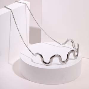 Wholesale Modern Fashion 18K <b>Gold</b> Plated Stainless Steel Bracelet and Wave Shaped Necklace Wedding Gift for Women - Product Image 3