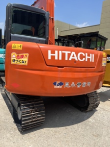 รถขุดมือสอง Hitachi ZAXIS60 ลดราคาพิเศษ, ระบบไฮดรอลิก HHH ที่เสถียร, ใบมีดดันดินมาตรฐาน, รถขุดขนาดกะทัดรัด - Product Image 4