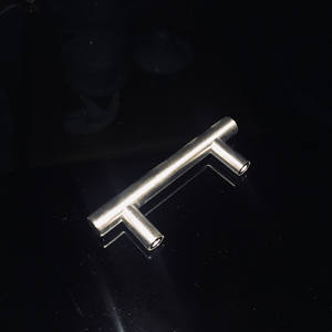 Gebürstet Nickel T Bar Schrank Zieht <span class=keywords><strong>96mm</strong></span> Loch Zentrum Moderne Euro Edelstahl Küche Schrank Hardware griff - Product Image 3