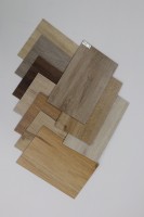 Umweltfreundliches grünes Material LVT-Bodenbelag, Vinylplanken zum Verkleben, koreanische Quelle für nachhaltiges Innendesign von Haus und Hotel.