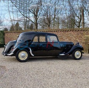 Voiture électrique classique de luxe abordable Zhenda, style vintage, pour club, mariage, hôtel, tourisme, en acier Q235B, garantie 1 an - Product Image 6