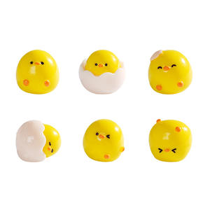 Miniatura de paisaje, pollito de cáscara de huevo simple y lindo, resina pintada a mano, decoración DIY, mini adorno de resina para escritorio - Product Image 5