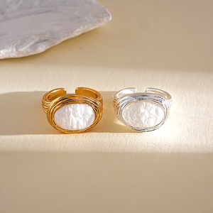 Bague de cocktail ovale incrustée de coquillages, plaquée or 18 carats, argent bicolore, large bande, bague statement, bijoux classiques pour femmes, à porter au quotidien - Product Image 5