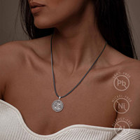 Collier pendentif Merryshine personnalisé en argent sterling, style vintage chrétien, avec l'archange Saint Michel