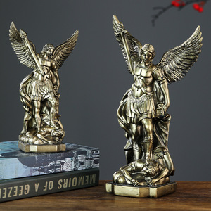Statua Antica in Resina del Dio Greco della Guerra, Figurina di Angelo Alato Guerriero, Decorazione da Scrivania, Ornamento da Tavolo per Ufficio, Regalo Artigianale di Tendenza - Product Image 2