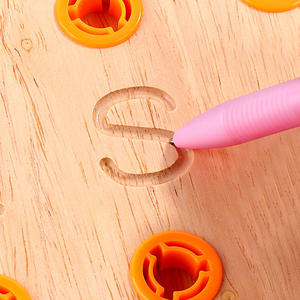 Tableau <span class=keywords><strong>de</strong></span> traçage <span class=keywords><strong>de</strong></span> l'alphabet en bois Tracker d'alphabet double face Montessori jouets d'apprentissage pratique écriture lettres majuscules et minuscules - Product Image 2