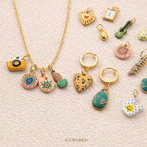 ชาวเผ่าเทอร์ราคอตต้า |   จี้ห้อยเคลือบทอง 18K PVD ทำจากสแตนเลสเคลือบสีด้วยมือ ลายศิลปะพื้นบ้าน |   กันน้ำและไม่หมองคล้ำ - Product Image 5