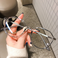 Nouveau grand cadre irrégulier Anti-lumière bleue monture de lunettes femmes monture optique transparente lunettes