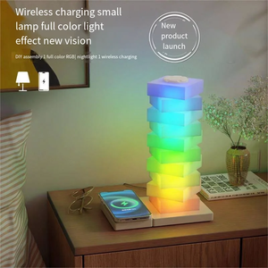 โคมไฟตั้งโต๊ะชาร์จไร้สายเร็ว 15W ดีไซน์สร้างสรรค์ ประกอบเองได้ แสงไฟหลากสีสัน วัสดุ ABS รูปทรงสี่เหลี่ยม ของขวัญอิเล็กทรอนิกส์ ที่ชาร์จโทรศัพท์มือถือ - Product Image 4