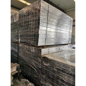 工場製造の様々なサイズのプレガルバナイズド穴あきアルミ鋼ケーブルトレイ - Product Image 4