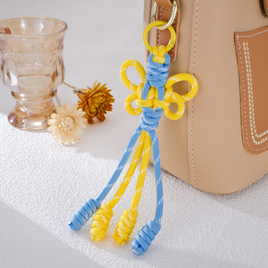 Llaveros de nudo de mariposa chino de la suerte, coloridos, de paracord trenzado a mano, colgantes para bolso, llaveros tejidos estilo macaron pastel para niñas - Product Image 2