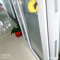Fenêtres en PVC/UPVC, cadre en vinyle, étanches, résistantes au vent, ignifuges, design moderne, isolation thermique, adaptées à la maison et au bureau