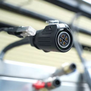 Armoire de refroidissement liquide certifiée CE H200-S, 36 unités, capacité 226 kW, fonctionnement silencieux 30 dBA, refroidissement professionnel pour centre de données - Product Image 2