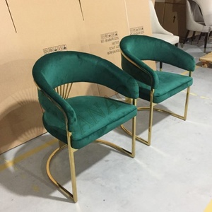Chaise <span class=keywords><strong>de</strong></span> salle à manger en acier inoxydable au design moderne, chaise <span class=keywords><strong>de</strong></span> salle à manger en <span class=keywords><strong>velours</strong></span> <span class=keywords><strong>vert</strong></span> avec accoudoirs, chaise <span class=keywords><strong>de</strong></span> salle à manger <span class=keywords><strong>de</strong></span> luxe dorée - Product Image 2