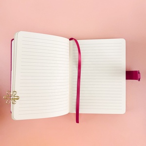 Diario Sidaixue con Candado para Niñas de 8 a 16 Años, Diario con Candado y Llave, Páginas con Bordes Dorados, Diario con Candado en Forma de Corazón para Regalo - Product Image 5