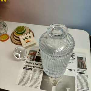 Carafe à whisky en cristal de grande capacité en gros, gravée, style classique, rayures verticales épaisses, bouteille en <span class=keywords><strong>verre</strong></span> à whisky - Product Image 4