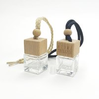 Mini flacon diffuseur de parfum pour voiture en verre de 5 ml, 8 ml, 10 ml avec bouchon en bois et joint à vis, diffuseur d'arômes et flacon de parfum à suspendre pour voiture