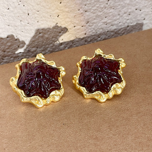 2025 nuevos pendientes de esmeralda de gama alta de alta calidad moda Vintage estilo de corte Medieval francés forma de flor exagerada - Product Image 4