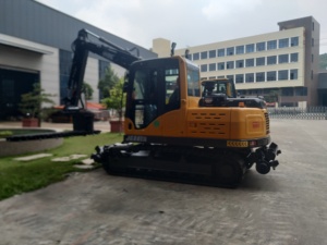 Excavatrice à double usage routière et ferroviaire Jinggong JG80LT de 8 tonnes avec sous-coupeuse rotative pour le maintenance des voies ferrées - Product Image 6