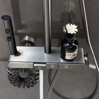 Ensemble de système d'eau de pluie de douche en laiton d'espace intelligent de salle de bains avec 4 fonctions d'ensemble de robinet de douche froide et chaude